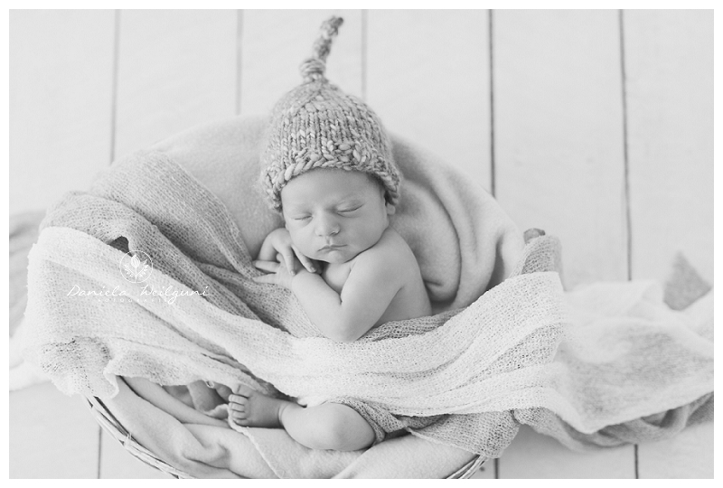 Neugeborenenfotos Newbornshooting Fotograf Babyfotos Fotoshooting Baby Linz Amstetten Steyr_0018.jpg